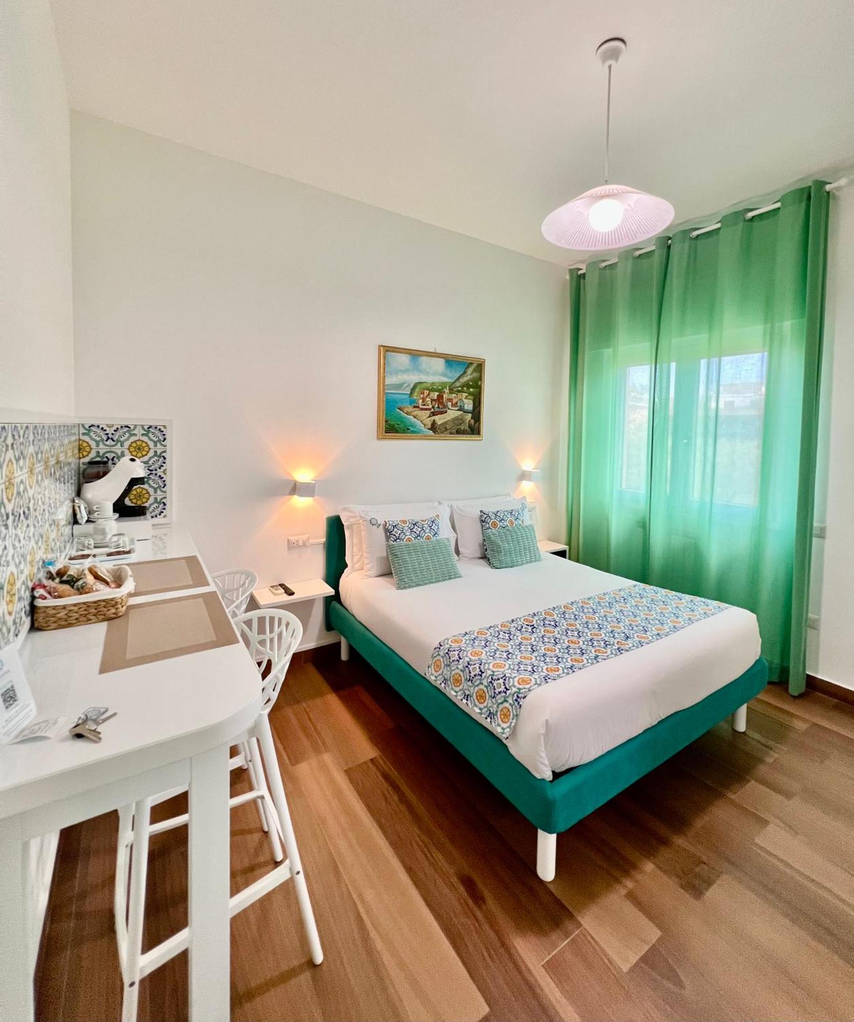 Bed and Breakfast Il Filo Di Arianna Сорренто Экстерьер фото
